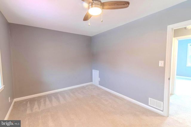 8320 HILLENDALE RD, Baltimore, MD 21234