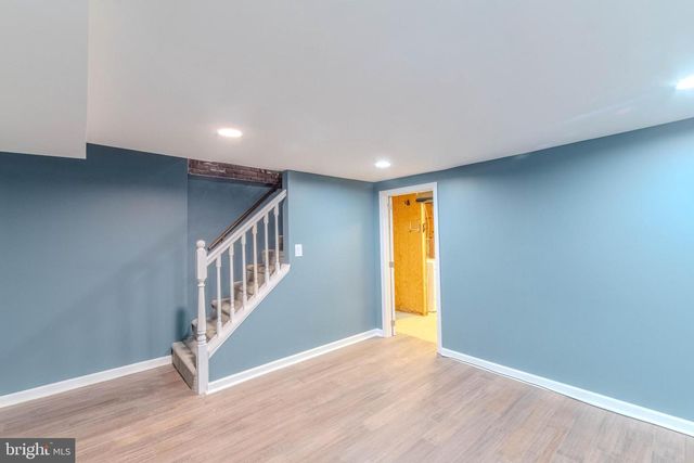 8320 HILLENDALE RD, Baltimore, MD 21234