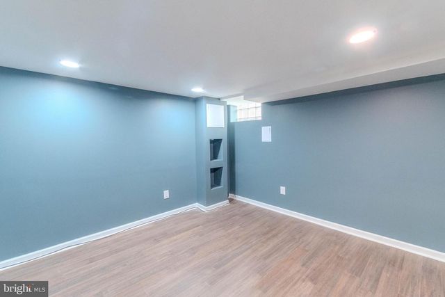 8320 HILLENDALE RD, Baltimore, MD 21234