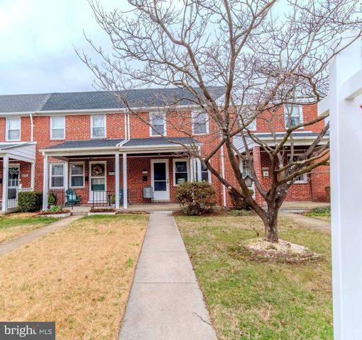8320 HILLENDALE RD, Baltimore, MD 21234