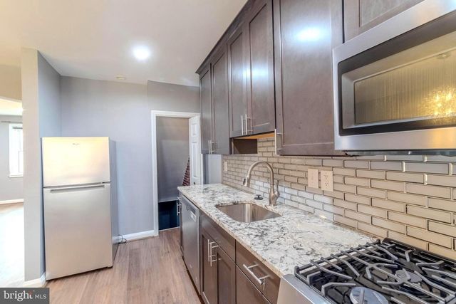 8320 HILLENDALE RD, Baltimore, MD 21234