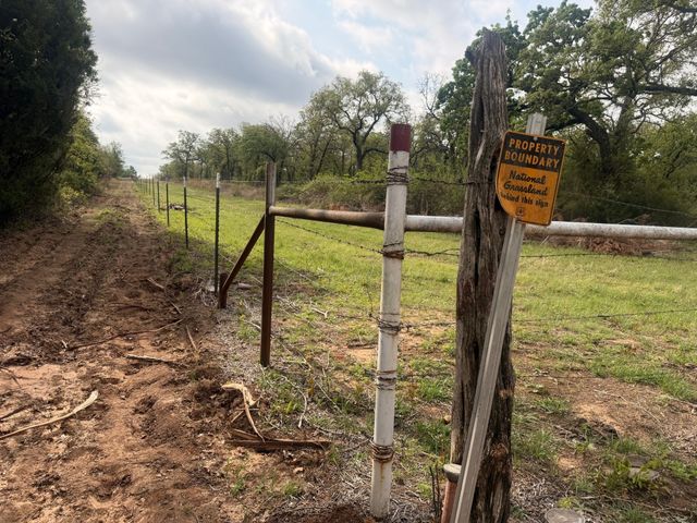 2548 County Road 2690, Alvord, TX 76225