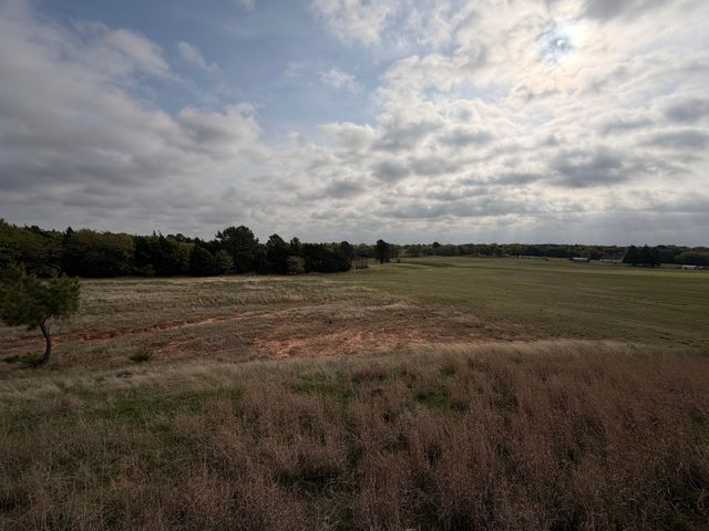 2548 County Road 2690, Alvord, TX 76225