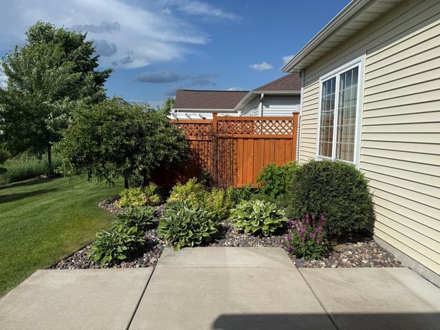 5355 130th Way N, Hugo, MN 55038