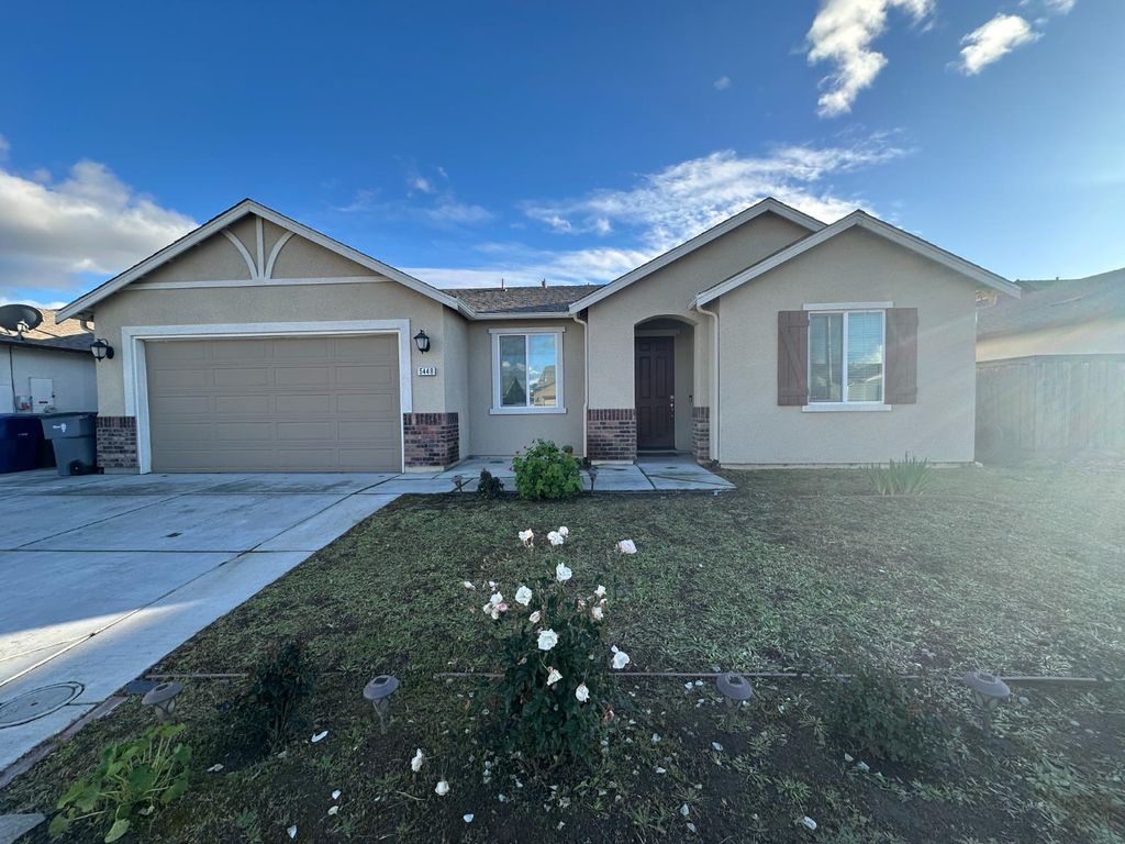 Image 1 of property listing at 5448 E Laurite Avenue, Fresno, CA 93727