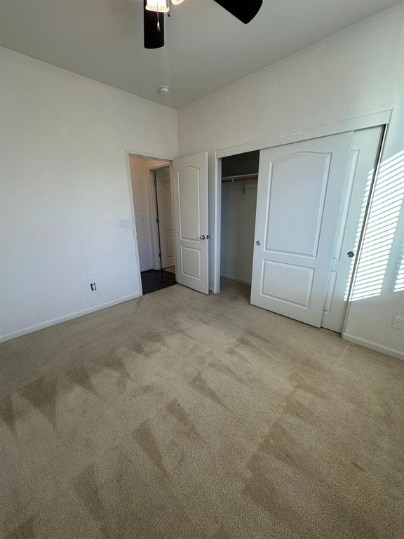 Image 14 of property listing at 5448 E Laurite Avenue, Fresno, CA 93727