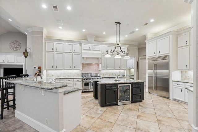 6810 Anthonia Lane, Richmond, TX 77406