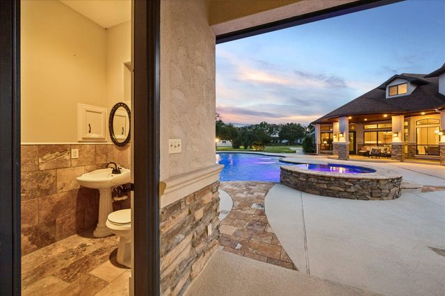 6810 Anthonia Lane, Richmond, TX 77406