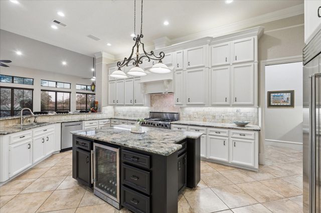 6810 Anthonia Lane, Richmond, TX 77406