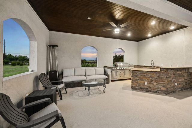 6810 Anthonia Lane, Richmond, TX 77406