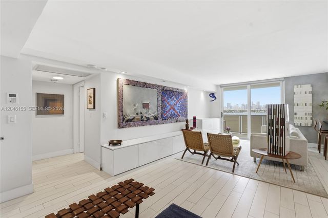 9 Island Ave 705, Miami Beach, FL 33139