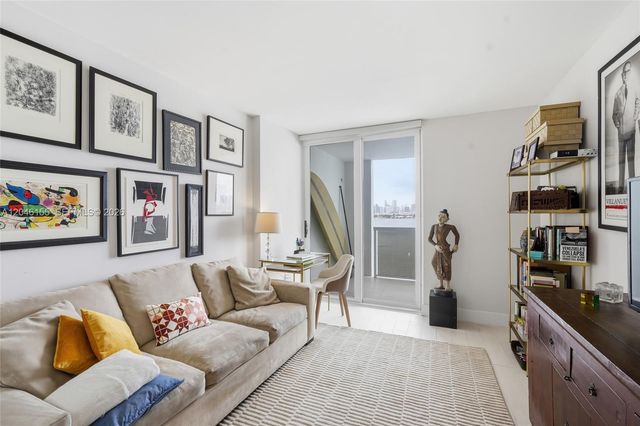 9 Island Ave 705, Miami Beach, FL 33139