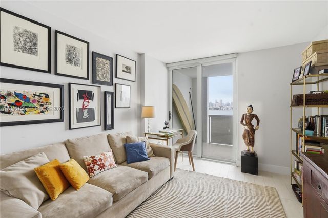 9 Island Ave 705, Miami Beach, FL 33139