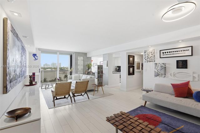 9 Island Ave 705, Miami Beach, FL 33139