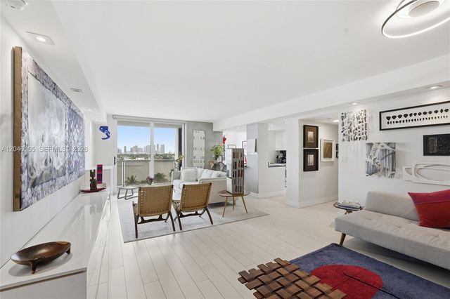 9 Island Ave 705, Miami Beach, FL 33139