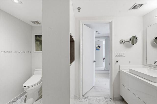 9 Island Ave 705, Miami Beach, FL 33139