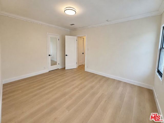 6132 Whitsett Avenue, Los Angeles, CA 91606
