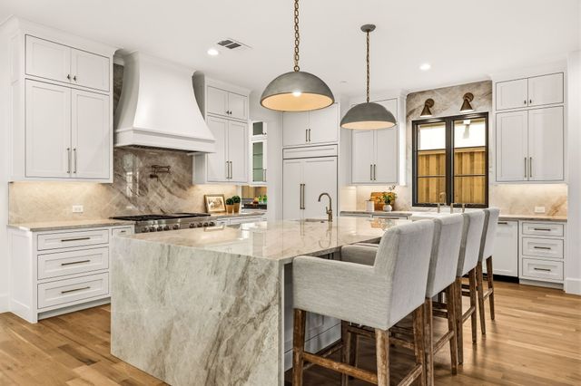 4225 Amherst Avenue, University Park, TX 75225