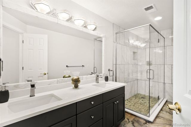 10592 Harebell Run, Littleton, CO 80125