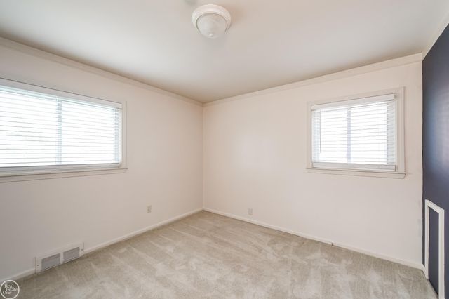 20313 Alger Street, Saint Clair Shores, MI 48080