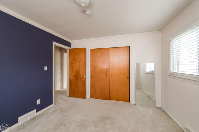 20313 Alger Street, Saint Clair Shores, MI 48080