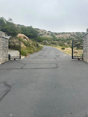 Camino Arriba, Ramona, CA 92065