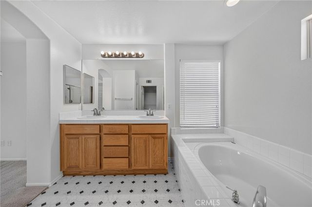 39977 Chalon Court, Temecula, CA 92591