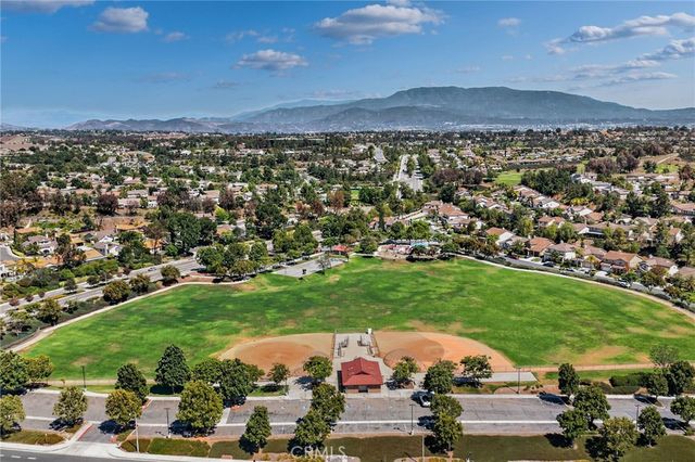 39977 Chalon Court, Temecula, CA 92591