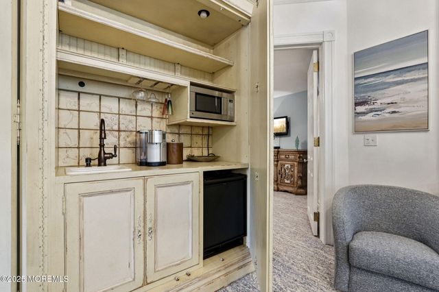 200 Monmouth Avenue 19, Spring Lake, NJ 07762