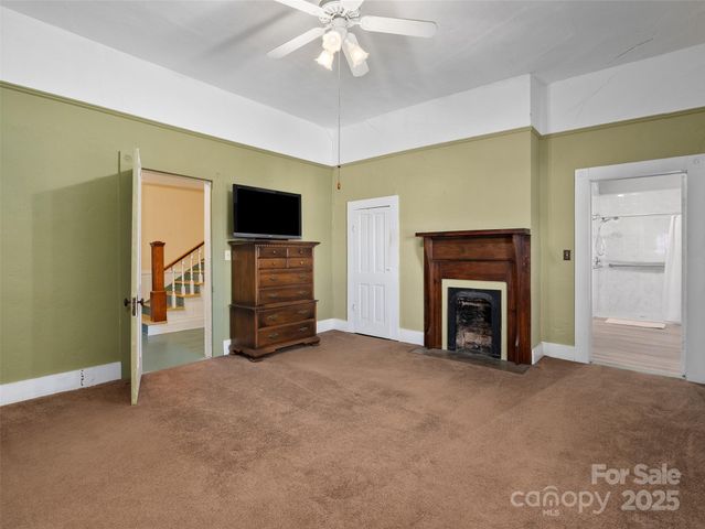 4739 Old Clyde Road, Clyde, NC 28721