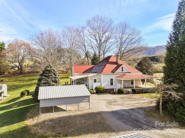 4739 Old Clyde Road, Clyde, NC 28721