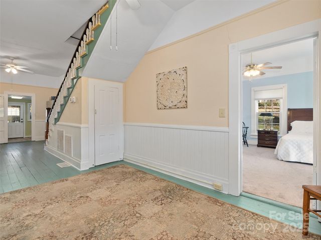 4739 Old Clyde Road, Clyde, NC 28721