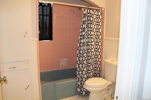 202 Senisa, San Antonio, TX 78228