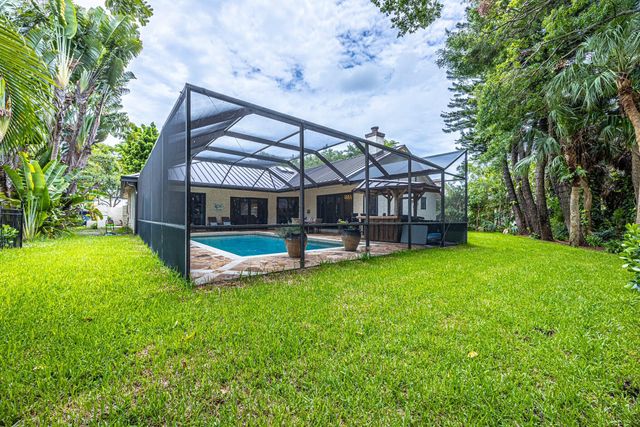 1985 Parkside Circle S, Boca Raton, FL 33486