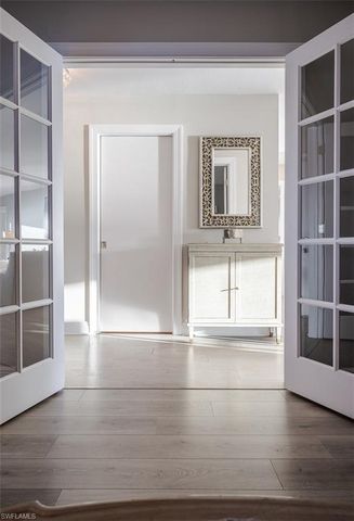 1302 CHESAPEAKE AVE # A3, Naples, FL 34102