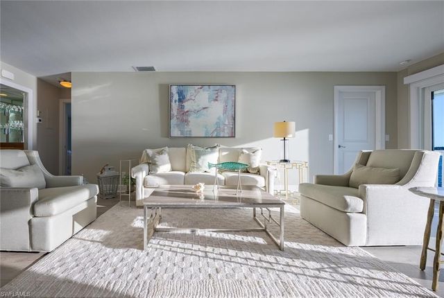 1302 CHESAPEAKE AVE # A3, Naples, FL 34102