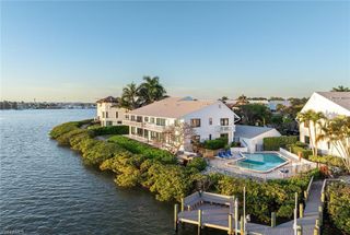 1302 CHESAPEAKE AVE # A3, Naples, FL 34102