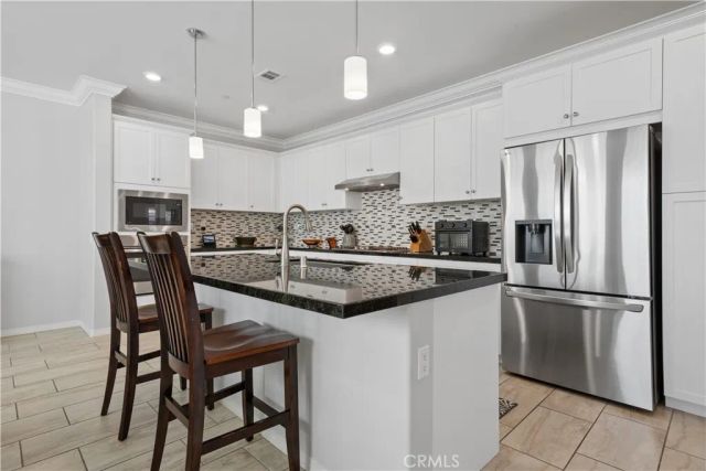 24202 Arroyo Spring, Valencia, CA 91354