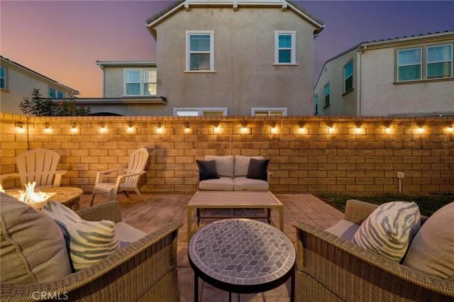 24202 Arroyo Spring, Valencia, CA 91354
