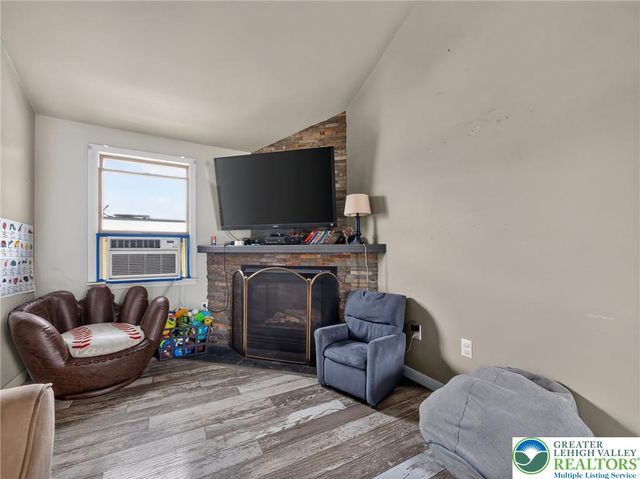 2628 Levans Road, Coplay Boro, PA 18037