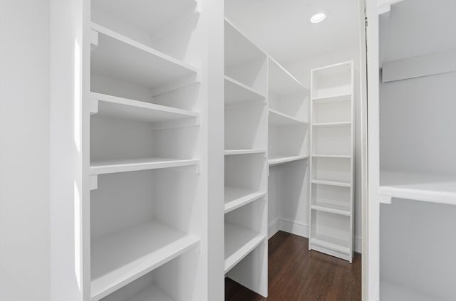 20 Mulhall Dr, Ashland, MA 01721