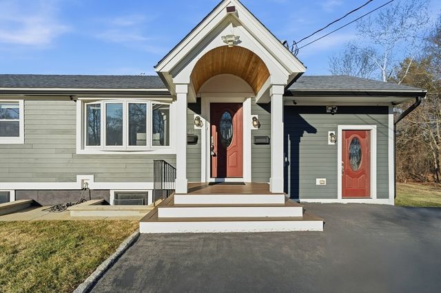 20 Mulhall Dr, Ashland, MA 01721