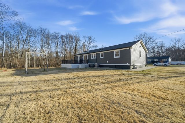 20 Mulhall Dr, Ashland, MA 01721