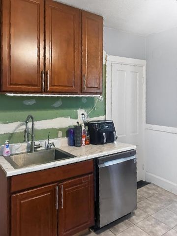 1326 Midland AVENUE, Kewaskum, WI 53040