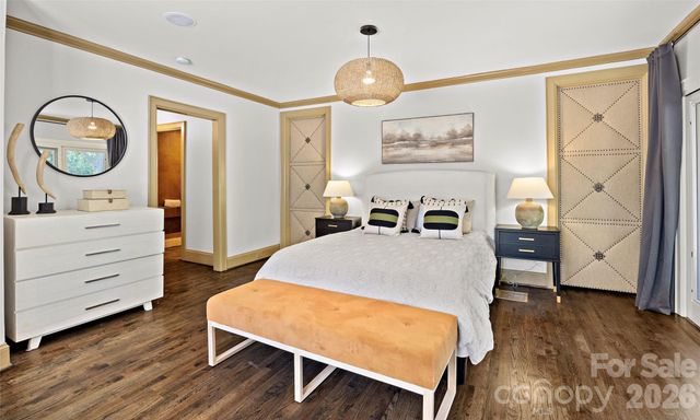 208 Wales Avenue, Charlotte, NC 28209