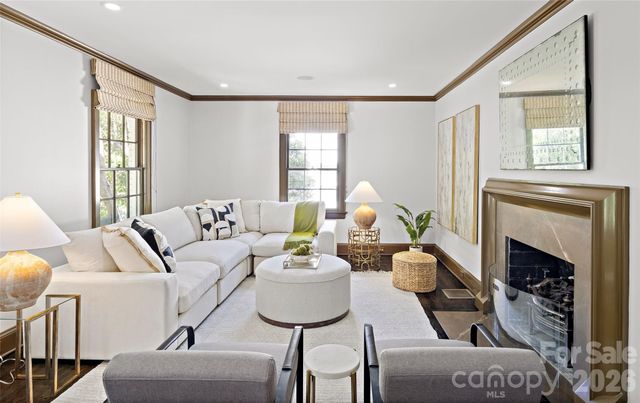 208 Wales Avenue, Charlotte, NC 28209
