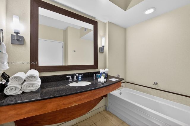 18001 Collins Avenue 2101, Sunny Isles Beach, FL 33160
