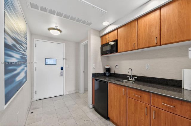 18001 Collins Avenue 2101, Sunny Isles Beach, FL 33160