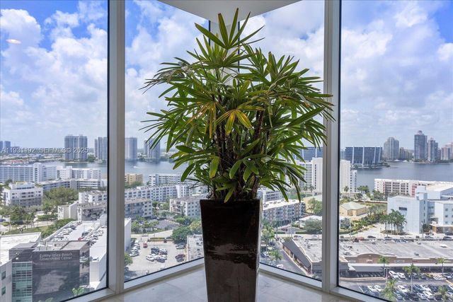 18001 Collins Avenue 2101, Sunny Isles Beach, FL 33160