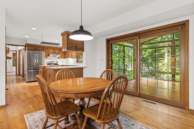 W278N2760 Rocky Point ROAD, Pewaukee, WI 53072
